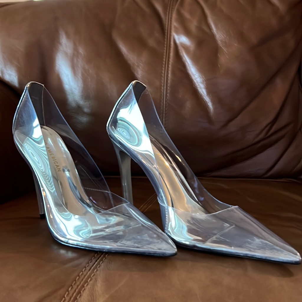 Brand New Good American By Khloe Kardashian Cinderella Glass Heels Brand New Good American By Khloe Kardashian Cinderella Glass Heels